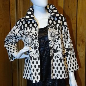 KEREN Hart B/W Jean Jacket